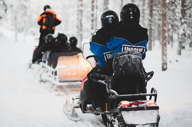 1 Hour Easy Snowmobile Safari in Levi - What happens at the Levi Tourist Office