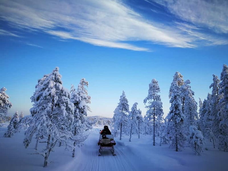 3-hour snowmobiling adventure in Levi - Getting dressed for the Arctic ride