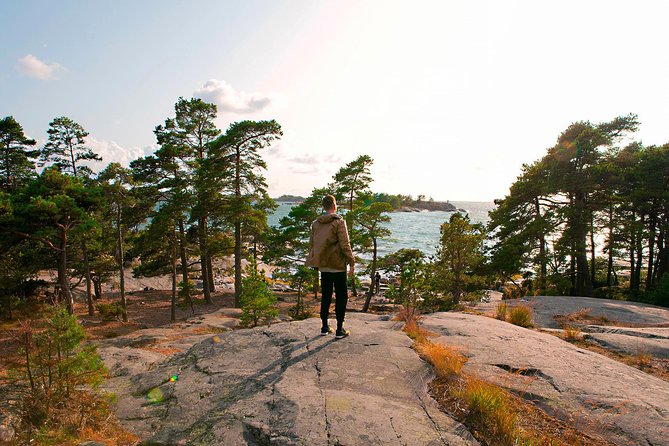 Archipelago Excursion from Helsinki with Lunch and Transportation - Granite, open water, and a quiet picnic stop