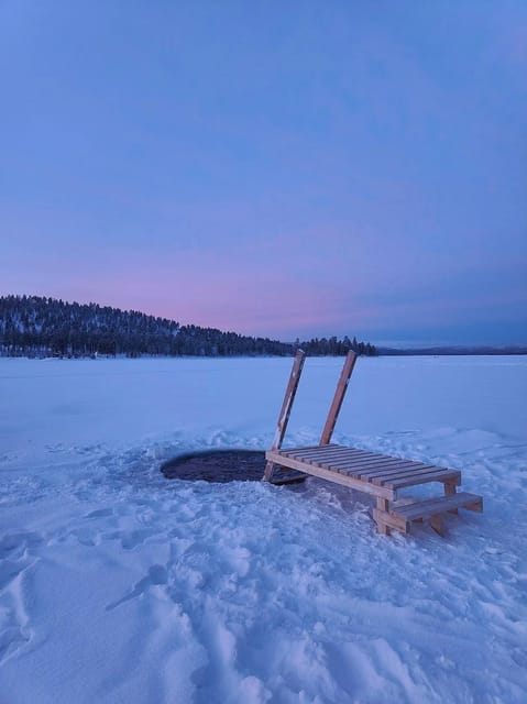 Arctic Tent Sauna Experience with Ice Swimming - How the setting changes the mood