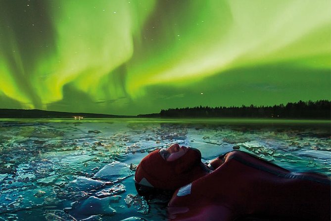 Aurora Ice Floating in Rovaniemi - What makes this Rovaniemi experience different