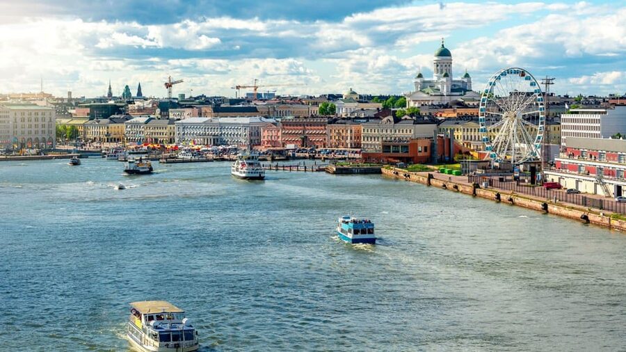 Best of Helsinki: Private Walking Tour with a Local - Market Square and Finnish flavors