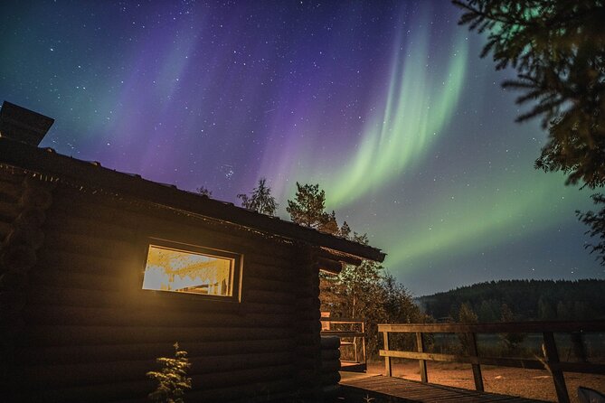 Best Of Lapland: Sauna, Ice swimming, Dinner & Northern Lights - The social side of a small group