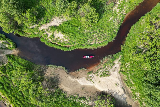 Canoe Trip in Lapland from Rovaniemi - A simple snack break on the shore