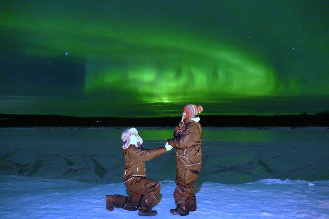 Chasing Aurora with Photographer - Small Group - The 8:00 p.m. start at Sunny Safari