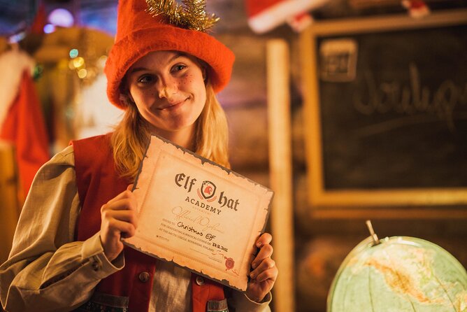 Elf Hat Academy in Santas Village of Rovaniemi - The warmth of the setting and the people