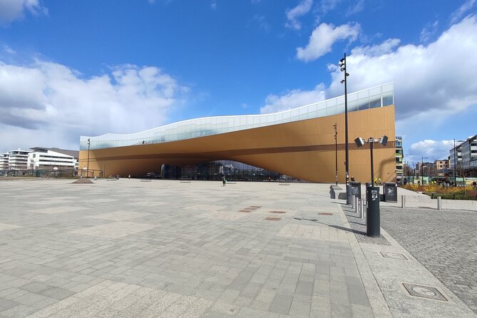Epic Helsinki: English Speaking Walking Tour - Senate Square and the Route Toward Presidential Helsinki
