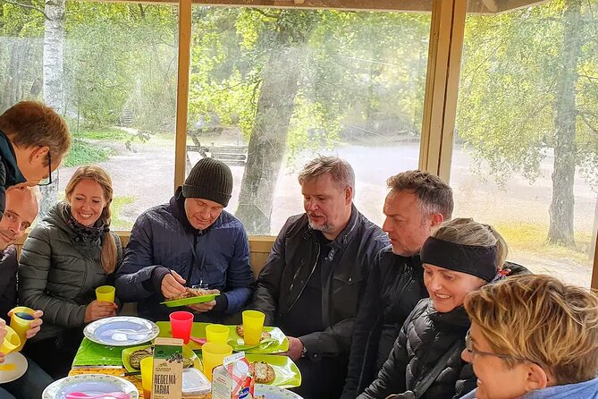 Explore happiest Helsinki: Bike/Ebike: BBQ, Sauna, Forest, &Parks - Riding through Riistavuoren and Huopalahden parks