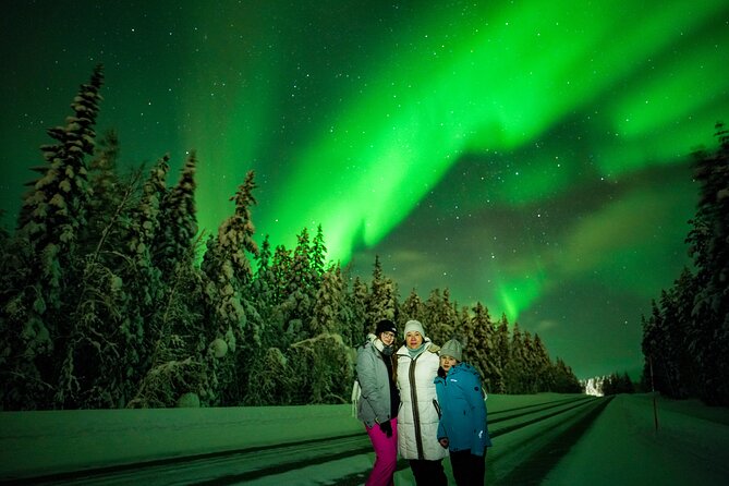 Family-Friendly: Northern Lights Adventure from Rovaniemi - Finding the Northern Lights near Rovaniemi