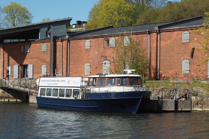 Ferry to Vallisaari Fortress Island - A note about Suomenlinna and route confusion