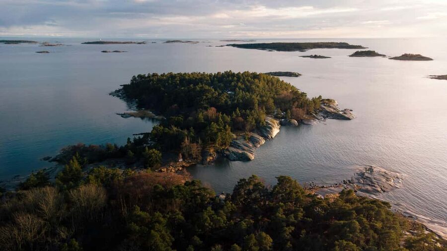 From Helsinki: Guided Tour of Porkkalanniemi Peninsula - Hiking the Six-Kilometer Peninsula Trail
