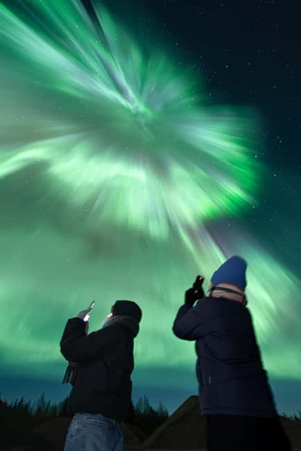 From Rovaniemi: Aurora Borealis Hunting with Photos & Videos - Pickup in Rovaniemi and the late-night schedule