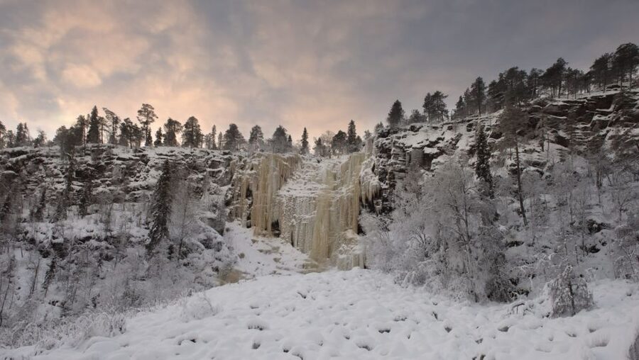 From Rovaniemi: Korouoma Frozen Waterfalls Small-Group Hike - Arriving at Korouoma National Park