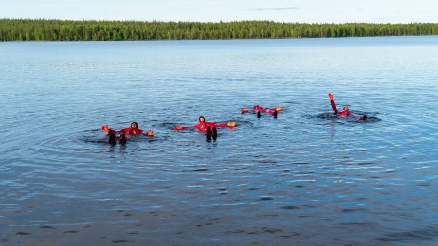 From Rovaniemi: Midnight Sun Forest Lake Float - Who will enjoy this most