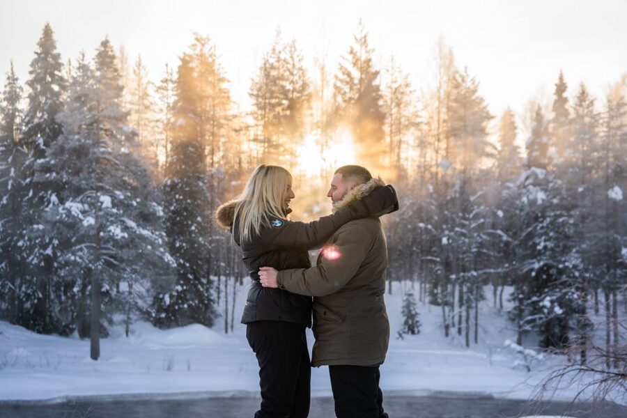 From Rovaniemi: Private Photoshoot in the Lappish Wilderness - Getting natural photos when you hate posing