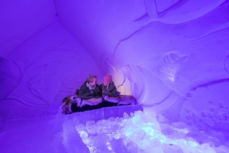 From Rovaniemi: SnowHotel Visit with Ice Restaurant Dinner - Leaving Rovaniemi for a snow-built hotel