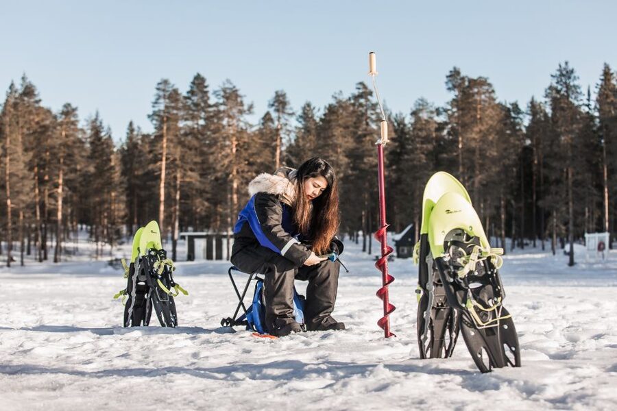 From Rovaniemi: Snowshoeing and Ice Fishing Tour - Learning to build a fire without matches
