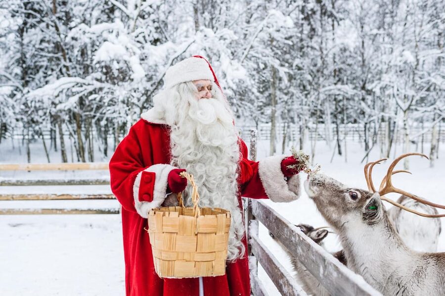 From Rovaniemi: Tour to Santa Claus Village - The short ride from Rovaniemi