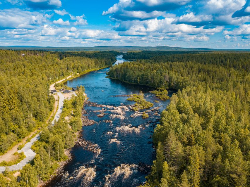 From Rovaniemi: Vikaköngäs Forest Hiking Tour - A quiet pause inside the traditional kota