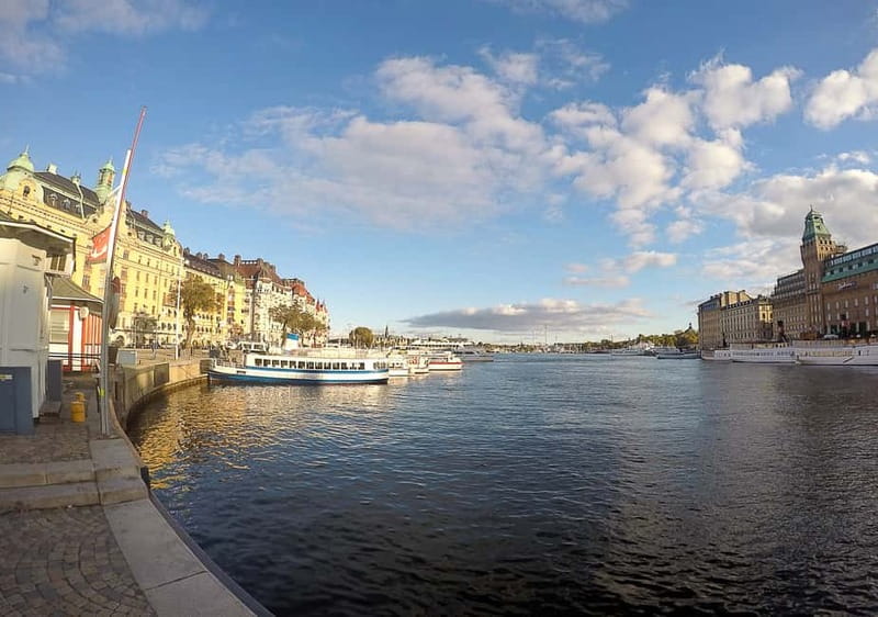 From Stockholm: Overnight Cruise to Helsinki with Breakfast - Why take the ferry instead of flying?