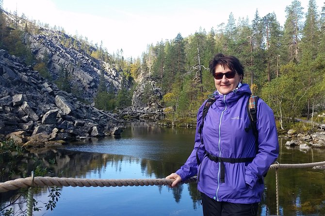 Guided easy hike in Finland deepest gorge in Pyhä-Luosto National Park - The drive from Luosto into Pyhä-Luosto