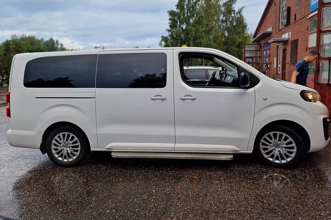 Helsinki Airport to Hotels to Airport/ Taxi - What the Helsinki transfer actually includes