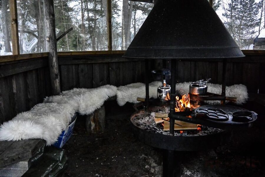 Helsinki: Arctic Ice Experience with Lunch - From Helsinki to Gumbostrand in 30 minutes