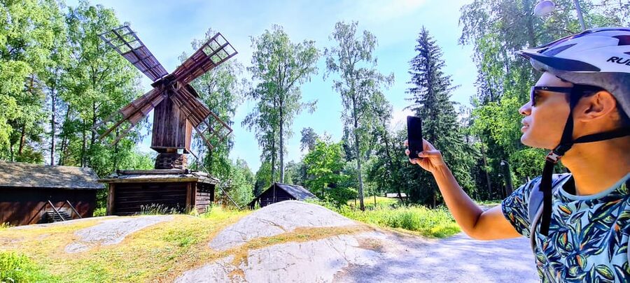 Helsinki: Bike or E-Bike Tour, BBQ, Sauna, Parks, and Forest - Why this Helsinki tour feels different