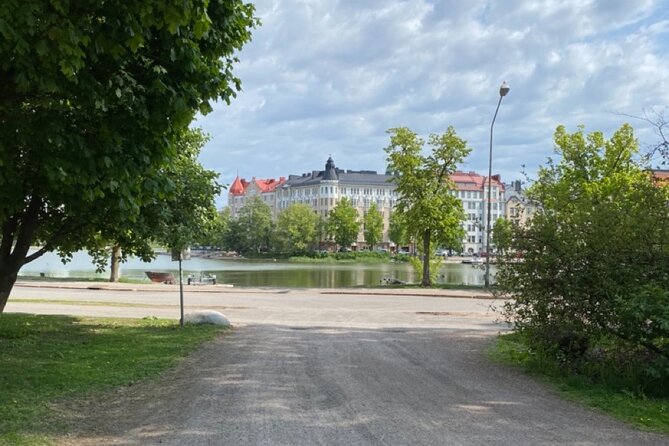 Helsinki City 3-Hour Kayak Trip - Meeting at Kaisaniemenranta at 11 a.m.