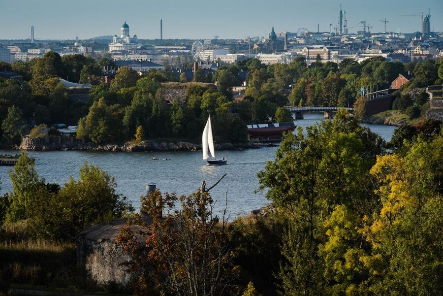 Helsinki: City and Outer Islands Guided RIB Boat Tour - Helsinki’s grand waterfront in close view