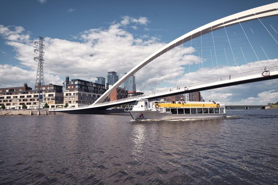 Helsinki: City Highlights 1.5-Hour Archipelago Cruise - Kaivopuisto and the southern islands