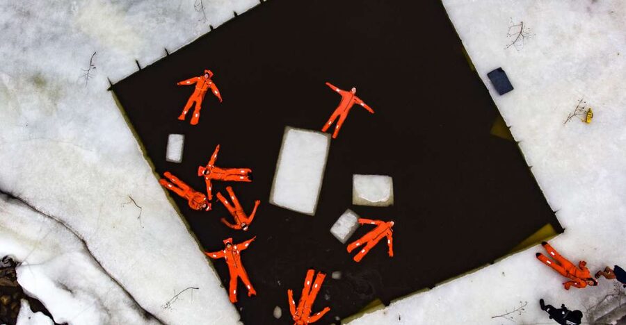 Helsinki: Floating Experience in a Survival Suit - Putting on the suit and getting ready