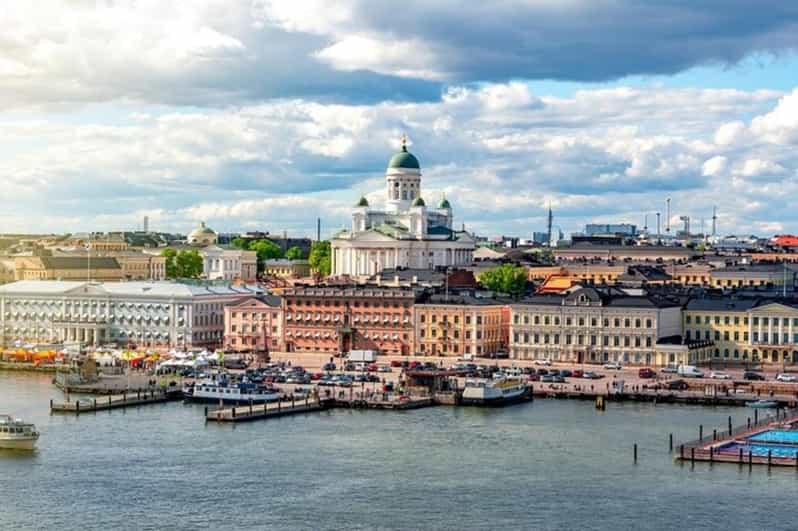 Helsinki : Highlights Walking Tour - How the two-hour timing affects your visit