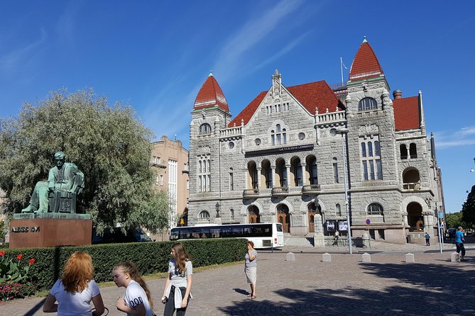 Helsinki Highlights: walking tour with local guide - Uspenski Cathedral: an ornate Orthodox landmark