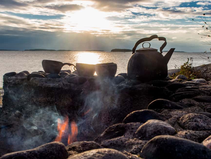 Helsinki: Midnight Sun Kayaking Tour with Campfire - Equipment, weather, and what to pack