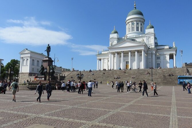 Helsinki Self-Guided Audio Tour - The western route, from cemetery to coast