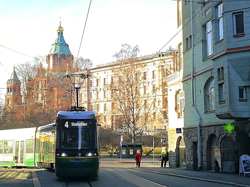 Helsinki: Tram Tour - Baana and Central Library Oodi