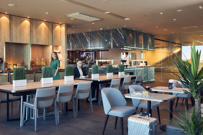 Helsinki-Vantaa Airport Plaza Premium Lounge - Key points at a glance