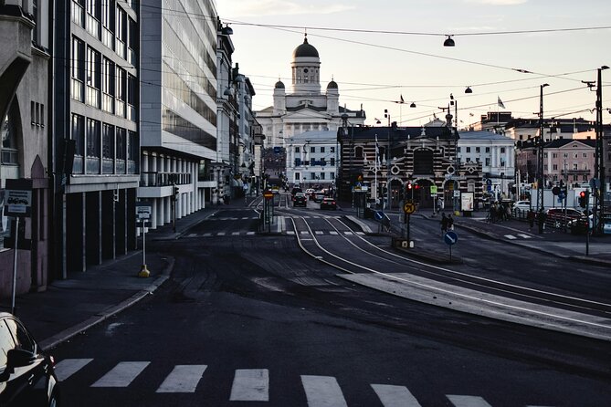 Helsinki Walking Tour at Helsinki Architecture - Sanoma House and the railway station