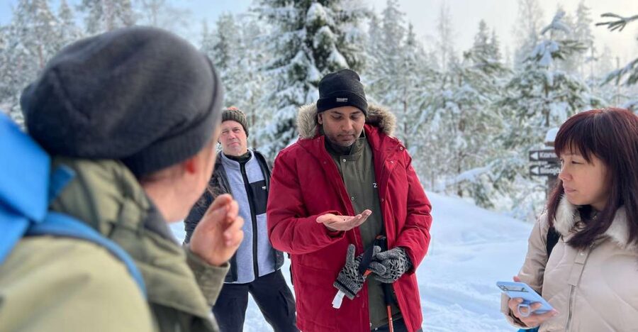 Helsinki: Winter Wonderland Liesjärvi National Park Hike - Who should book this forest day?