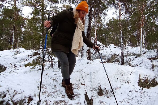 Hiking tour in Nuuksio National Park with meal and snacks - Warm drinks and snacks along the trail