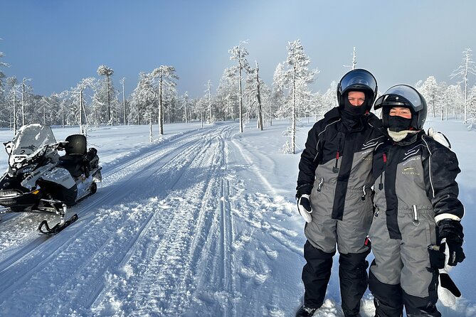 Ice Fishing with Snowmobiles - Getting ready for the snowmobile ride