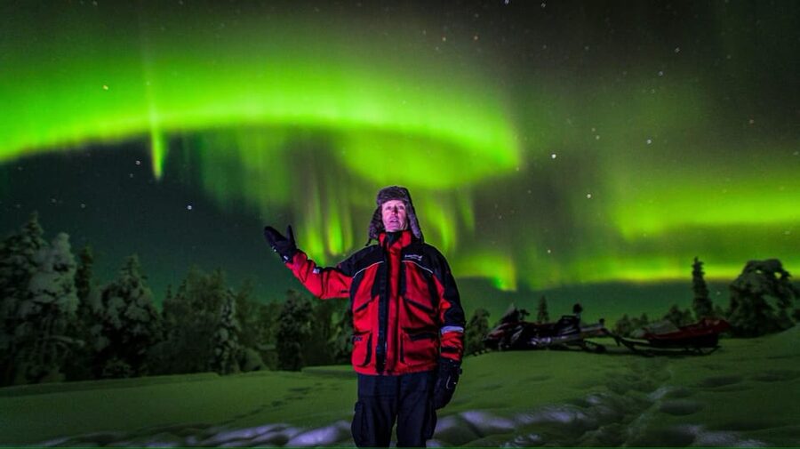 Inari: Northern Lights Hunt Snowmobile Safari - Learning to drive on the practice tracks