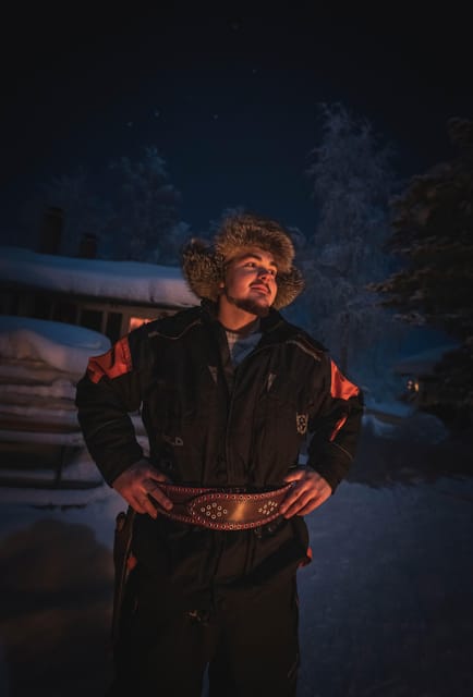 Ivalo: Lake Inari Northern Lights Tour w/ Reindeer & Dinner - Practical advice for a warmer, better evening