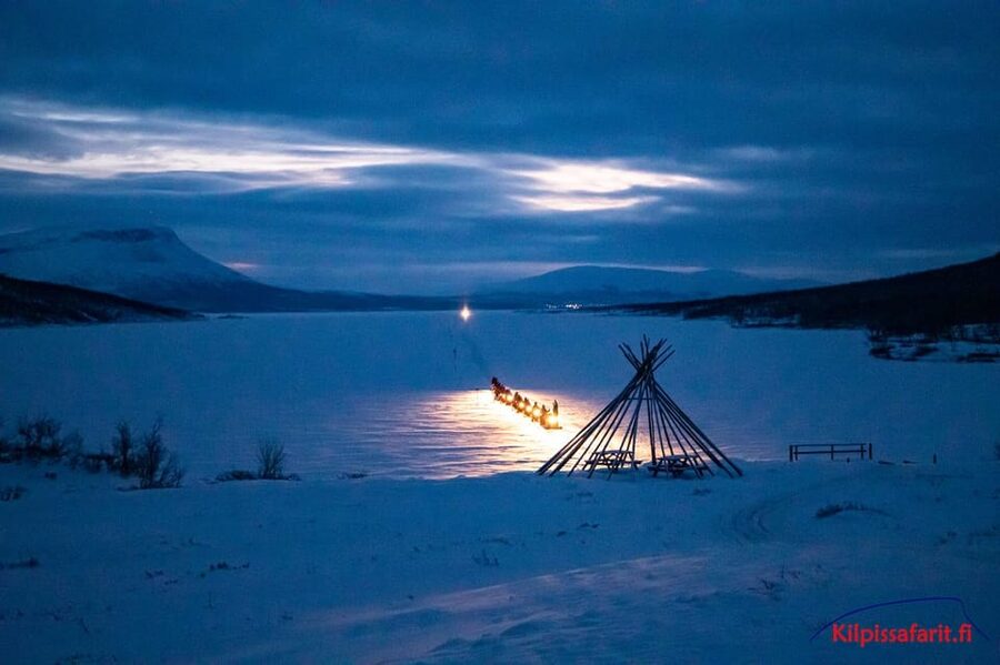 Kilpisjärvi: Border of Three Countries Snowmobile Safari - Into the snowy birch forest