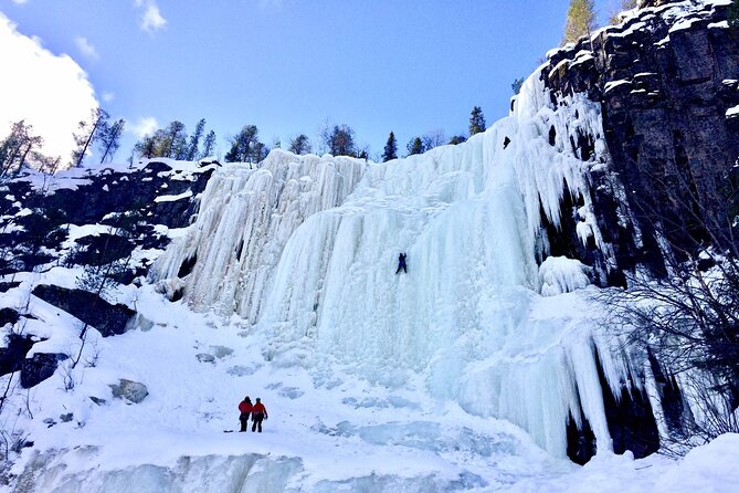 Korouoma National Park & Frozen Waterfalls - A Finnish sausage lunch beside an open fire
