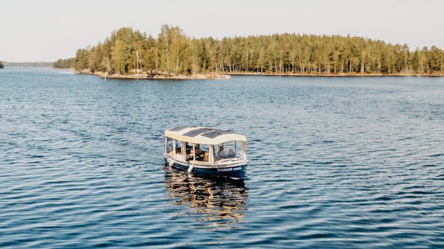 Lake Saimaa story cruise by Ecoboat in Puumala - Captain Arto’s stories about Finland and Saimaa