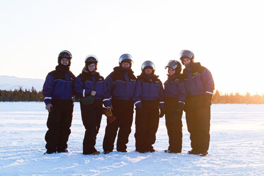 Levi: 3 Hour Snowmobile Safari Around Levi with Coffee Break - The safety briefing and first controls