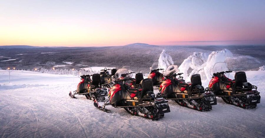 Levi: 4 Hour Snowmobile Safari to the Fells in Levi - The first 105-minute ride toward the fells