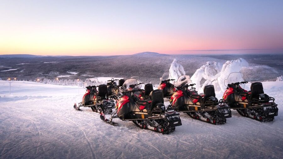 Levi: 4 Hour Snowmobile Safari to the Fells in Levi - Meeting at Myllyjoentie 2 in Sirkka